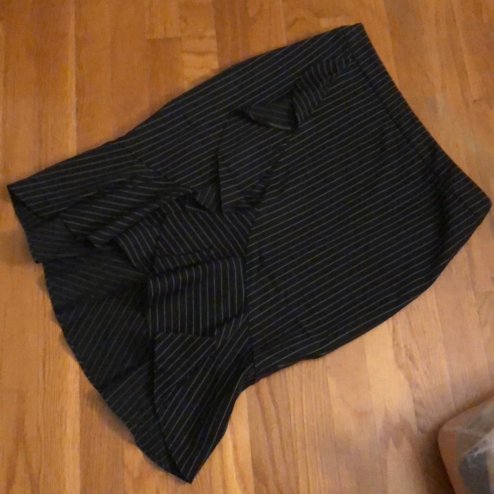 Pin stripe pencil skirt